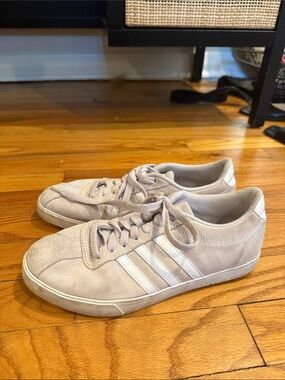Adidas suede sneakers size 7.5